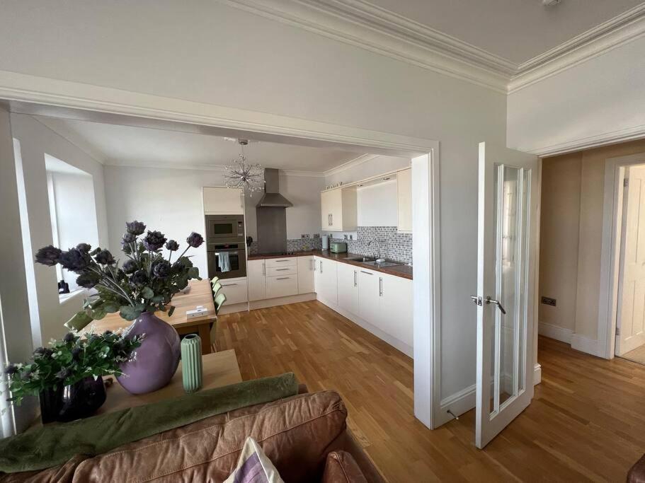 Fantastic 3 Bedroom Holiday Home Millport Εξωτερικό φωτογραφία