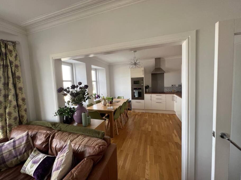 Fantastic 3 Bedroom Holiday Home Millport Εξωτερικό φωτογραφία