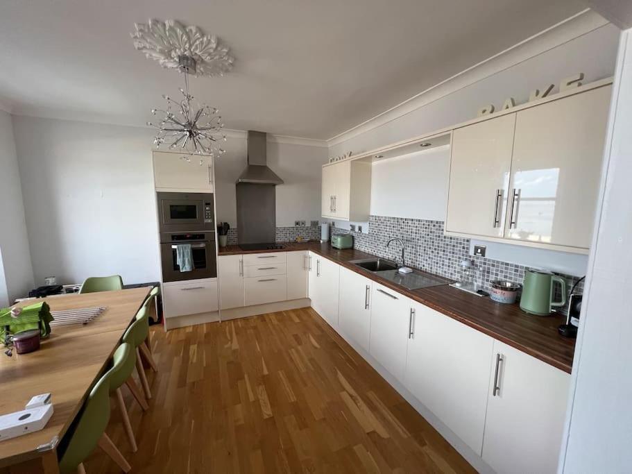 Fantastic 3 Bedroom Holiday Home Millport Εξωτερικό φωτογραφία